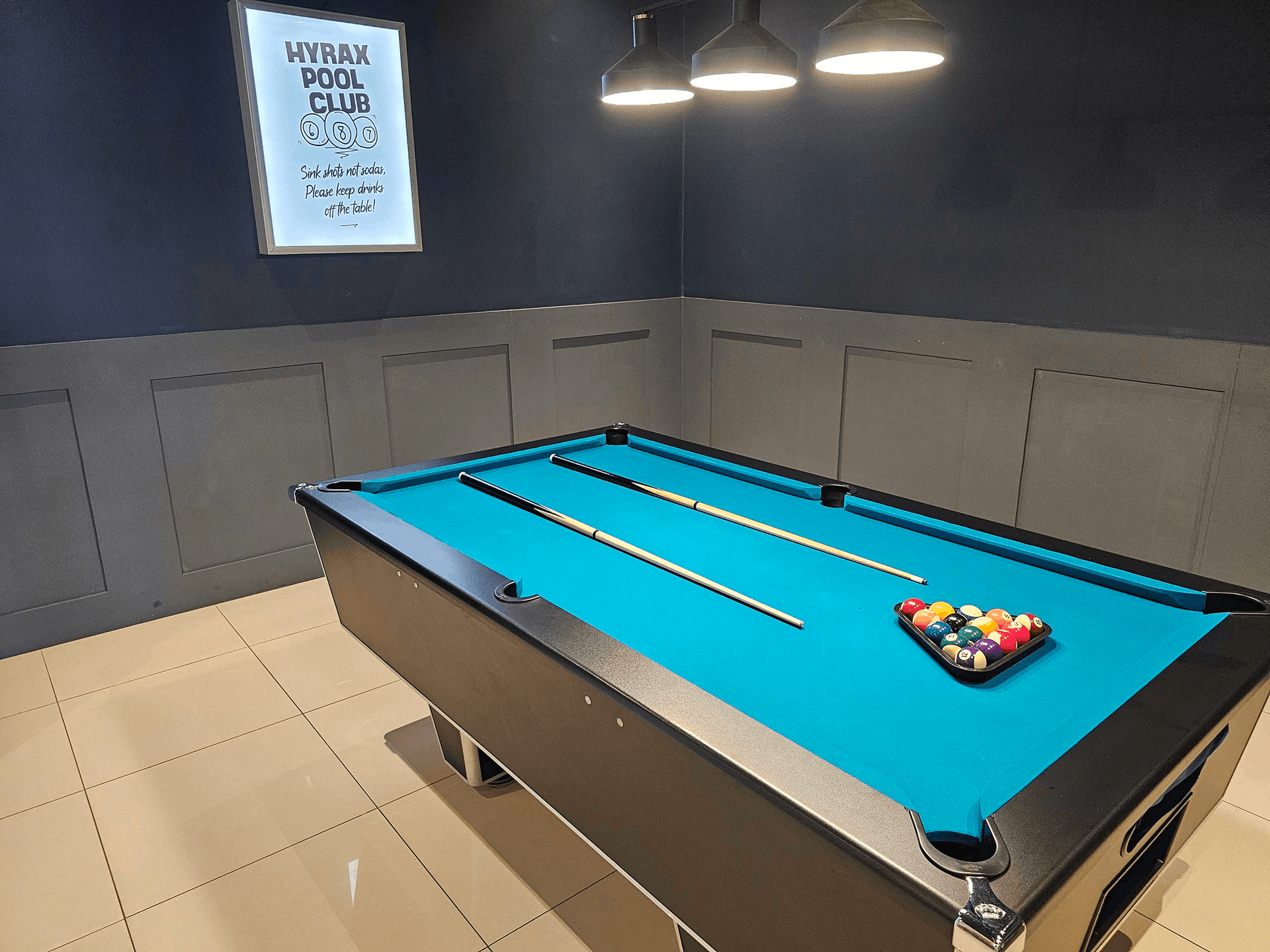 Pool table